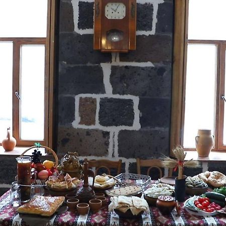 Guesthouse Emma ギュムリ エクステリア 写真